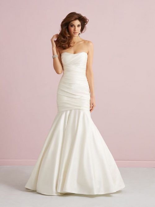 10 Stunning Fit Flare Wedding Gowns TopWeddingSites