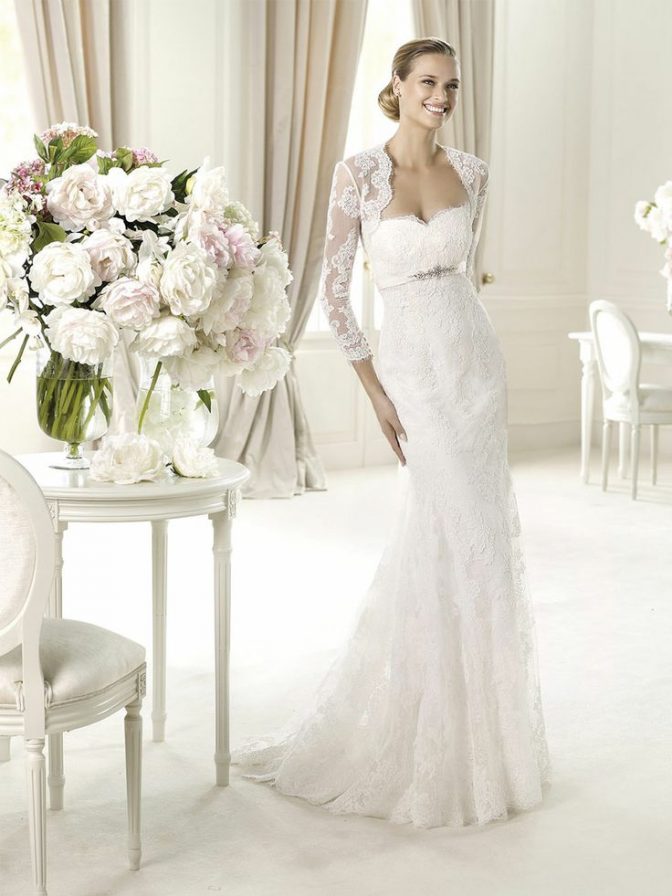 Choosing a Wedding Dress Silhouette | | TopWeddingSites.com