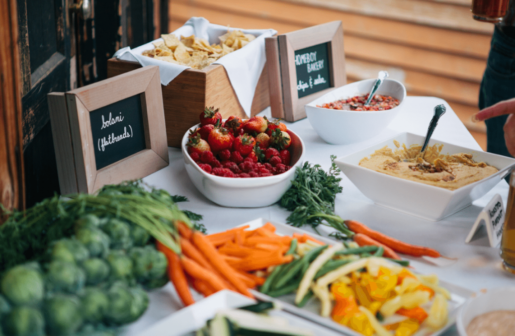 5 Delicious & Artistic Foodie Themes for the Wedding ...