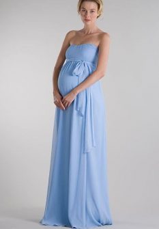 Picking the Dress: What to Look For in Maternity Bridesmaids’ Dresses ...